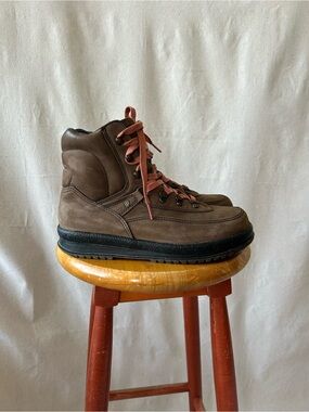 Vintage Finn Comfort hikers